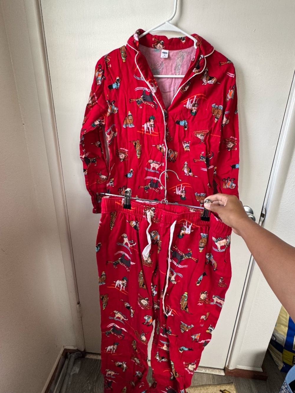 Old Navy women size XS red Christmas pajama set